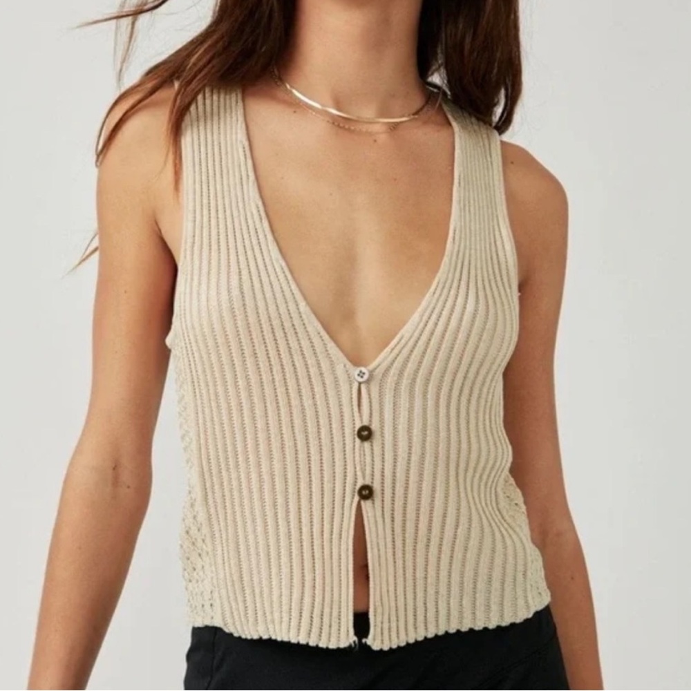 Free People Elegant Beige Knit vest size XL